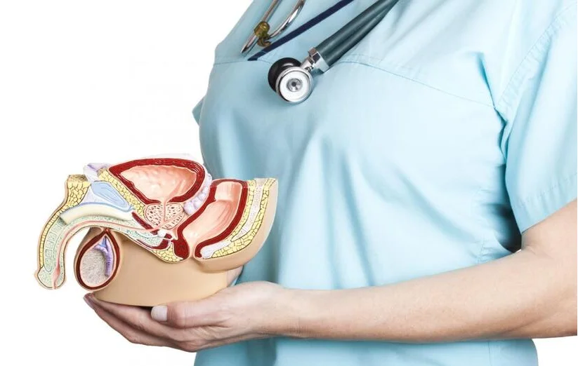 Các bệnh lý sinh dục phát sinh do tuổi tác khiến nam giới gặp tình trạng vô sinh thứ phát 