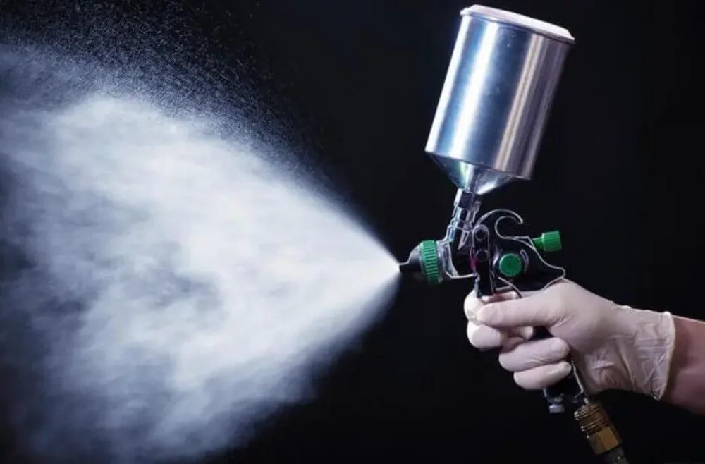 Trong sơn có hàm lượng chì cao nếu không được xử lý đúng cách sẽ gây hại sức khoẻ